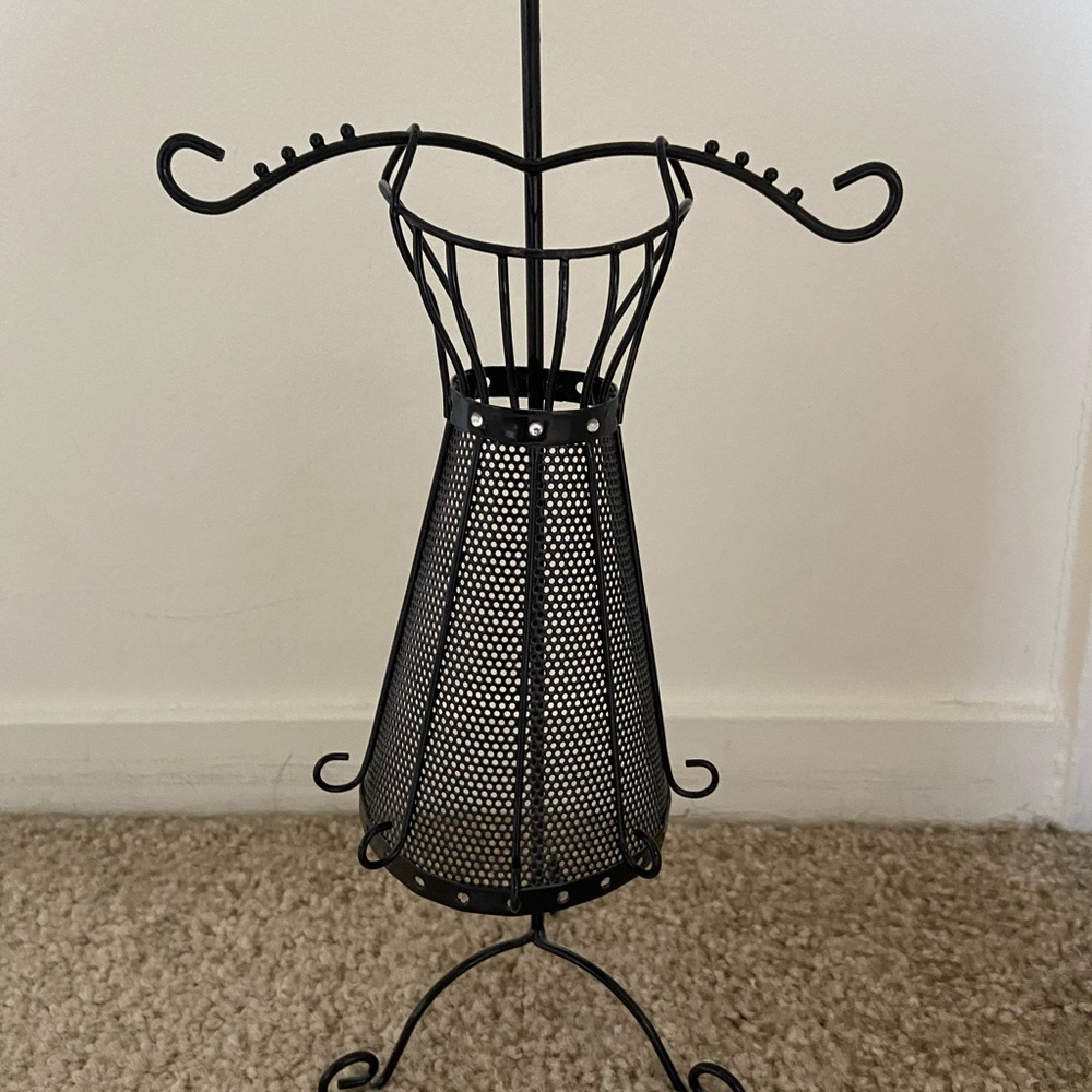 Metal Jewelry Holder